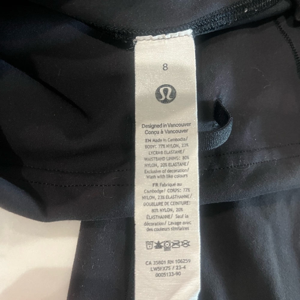 Lululemon Black Leggings, Sz8 - Picture 3 of 3